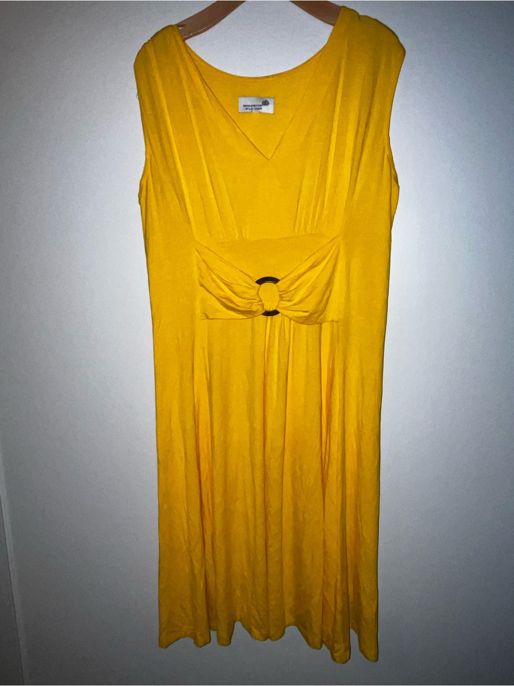 Liz Lange Yellow Sleeveless Midi Dress with Ring Detail